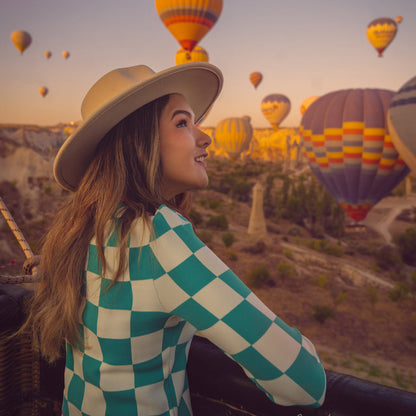 2-Hour Hot Air Balloon Experience (For 2 or 4 Guests)